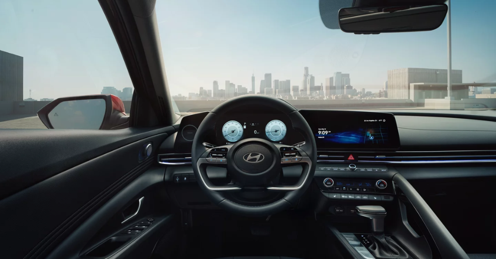 2025 Hyundai Elantra interior