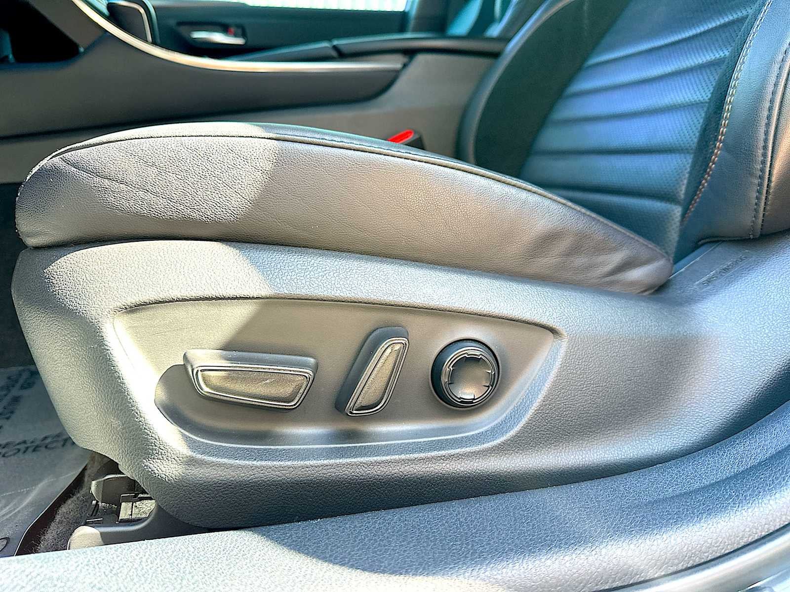 2021 Toyota Avalon Touring