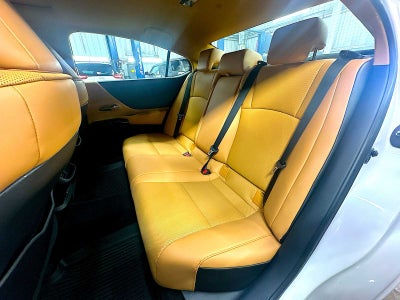 2022 Lexus ES ES 350