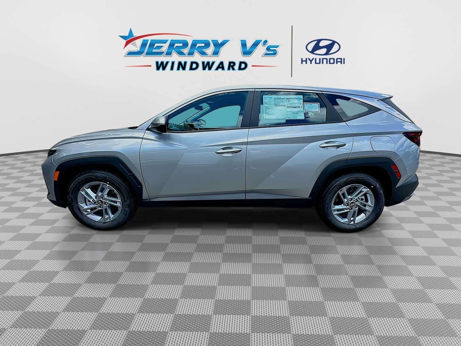 2026 Hyundai TUCSON SE FWD