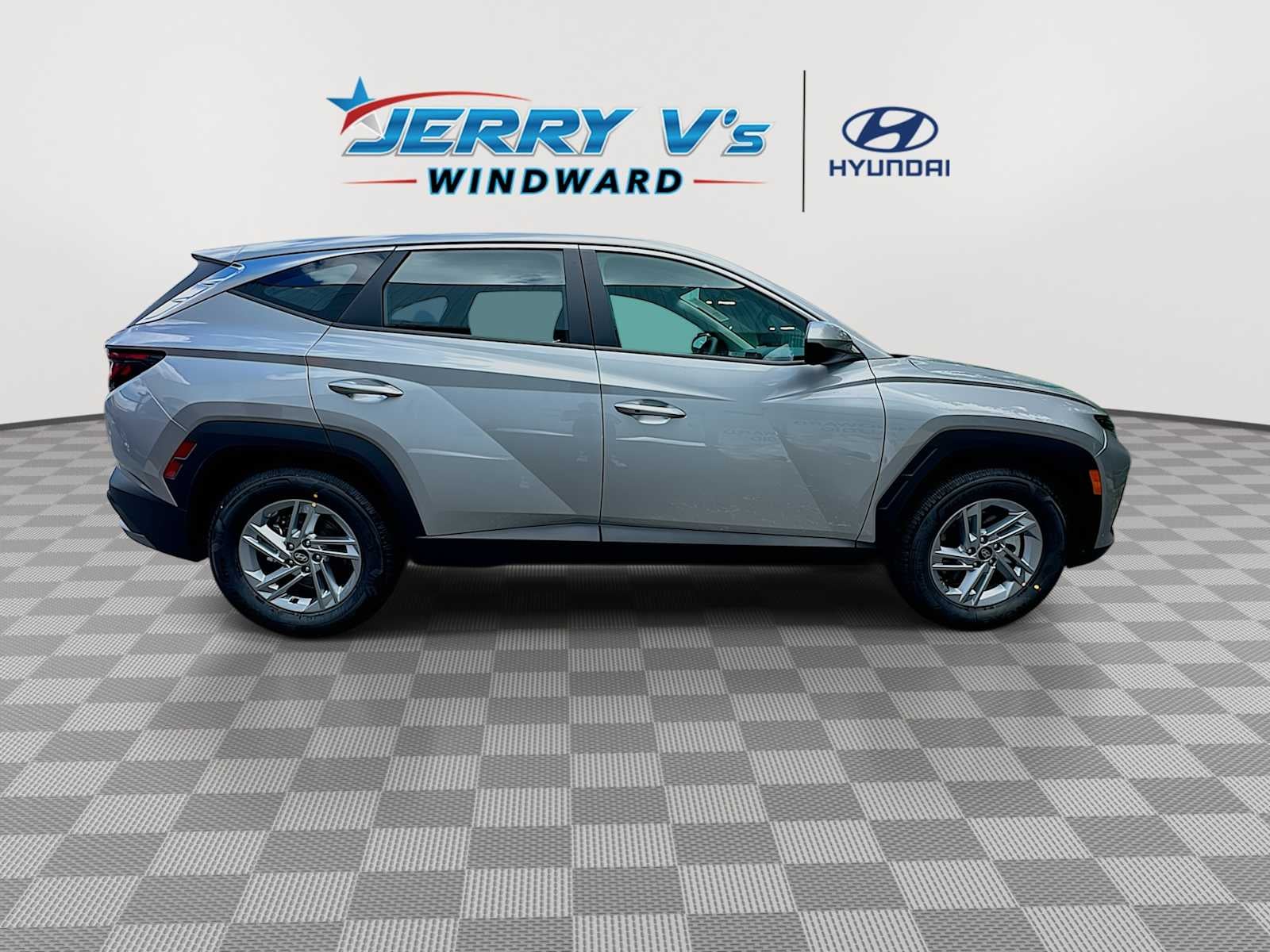 2026 Hyundai TUCSON SE FWD