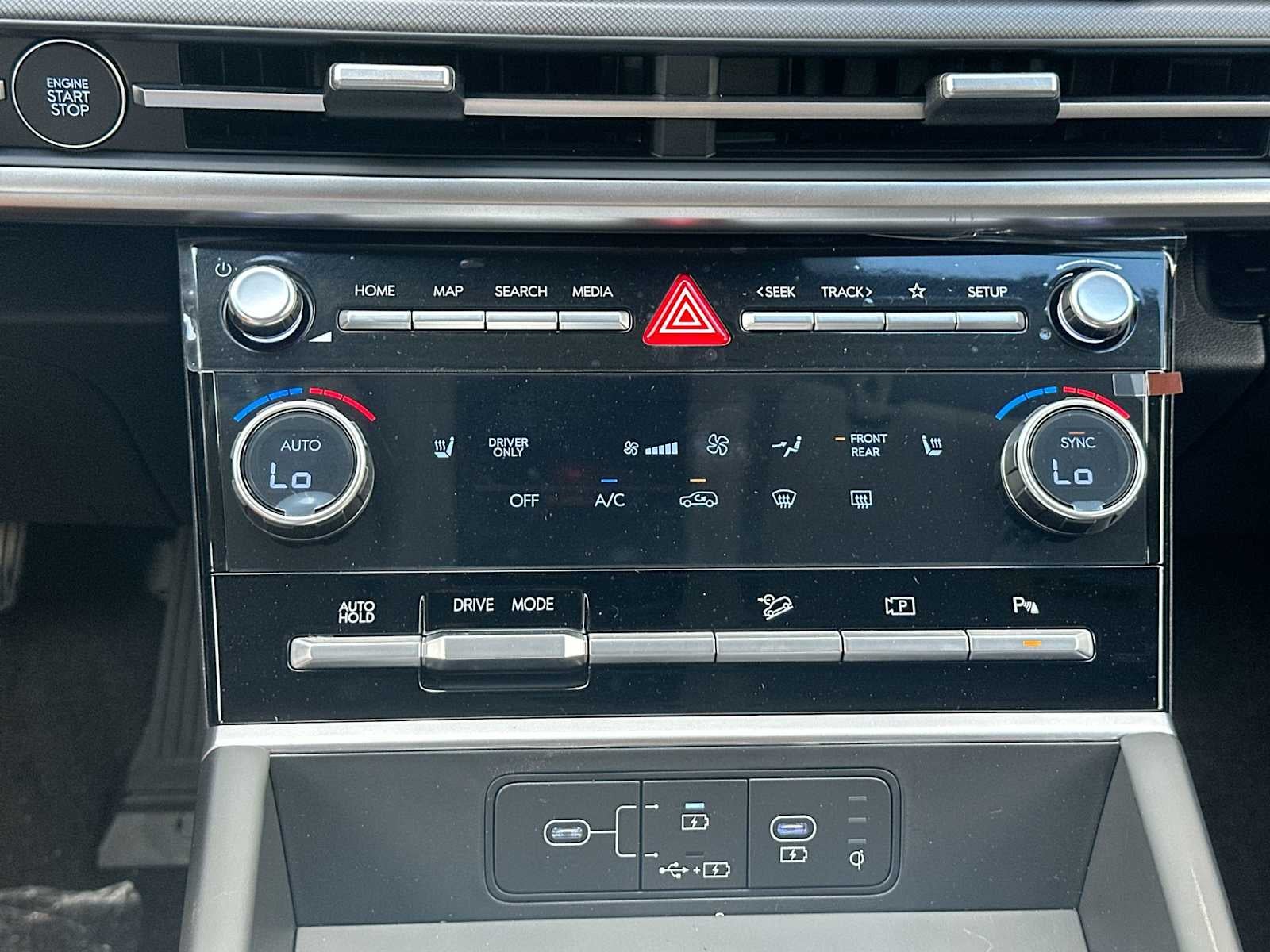 2026 Hyundai SANTA FE HYBRID SEL