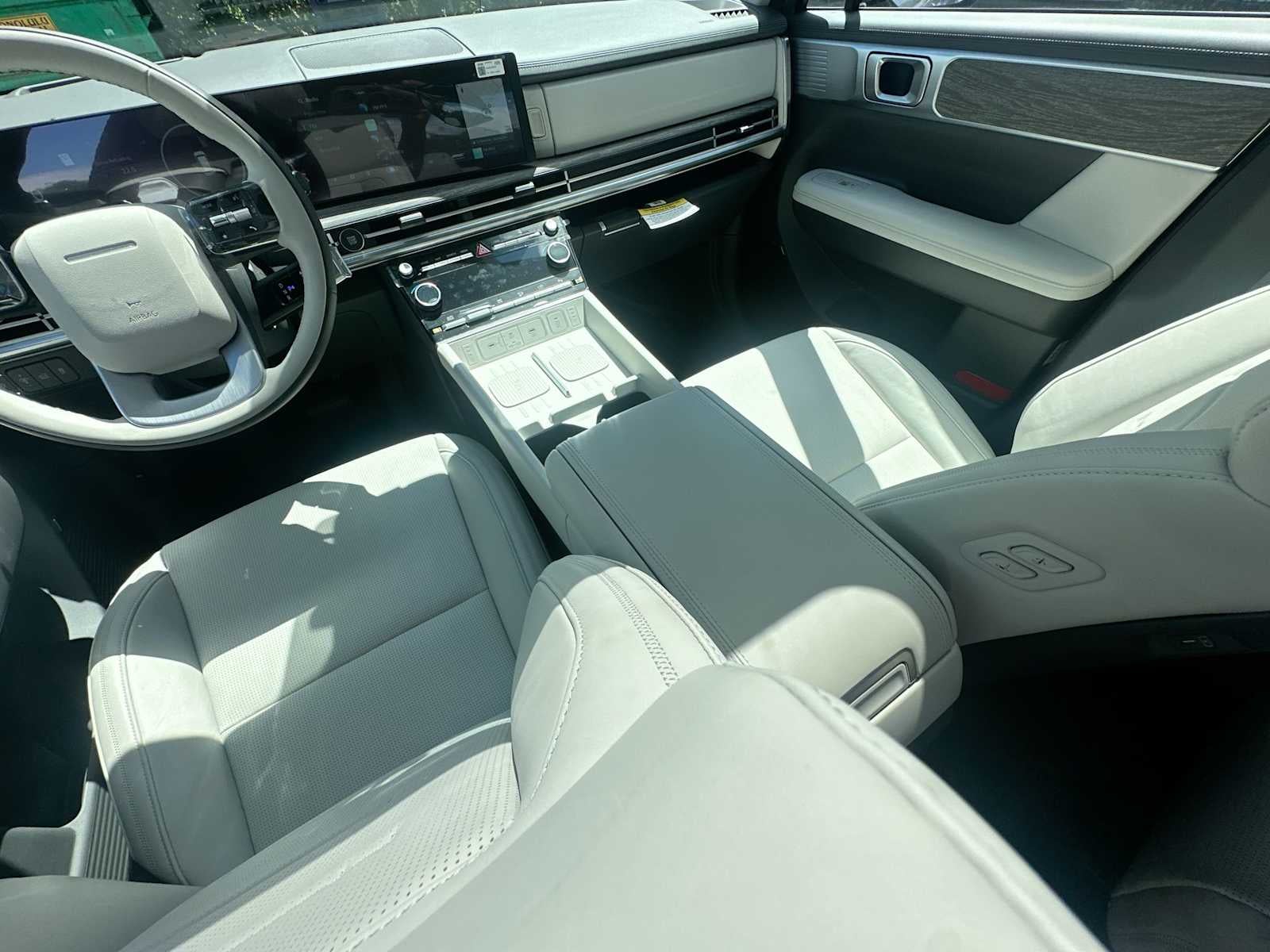 2025 Hyundai SANTA FE HYBRID Calligraphy