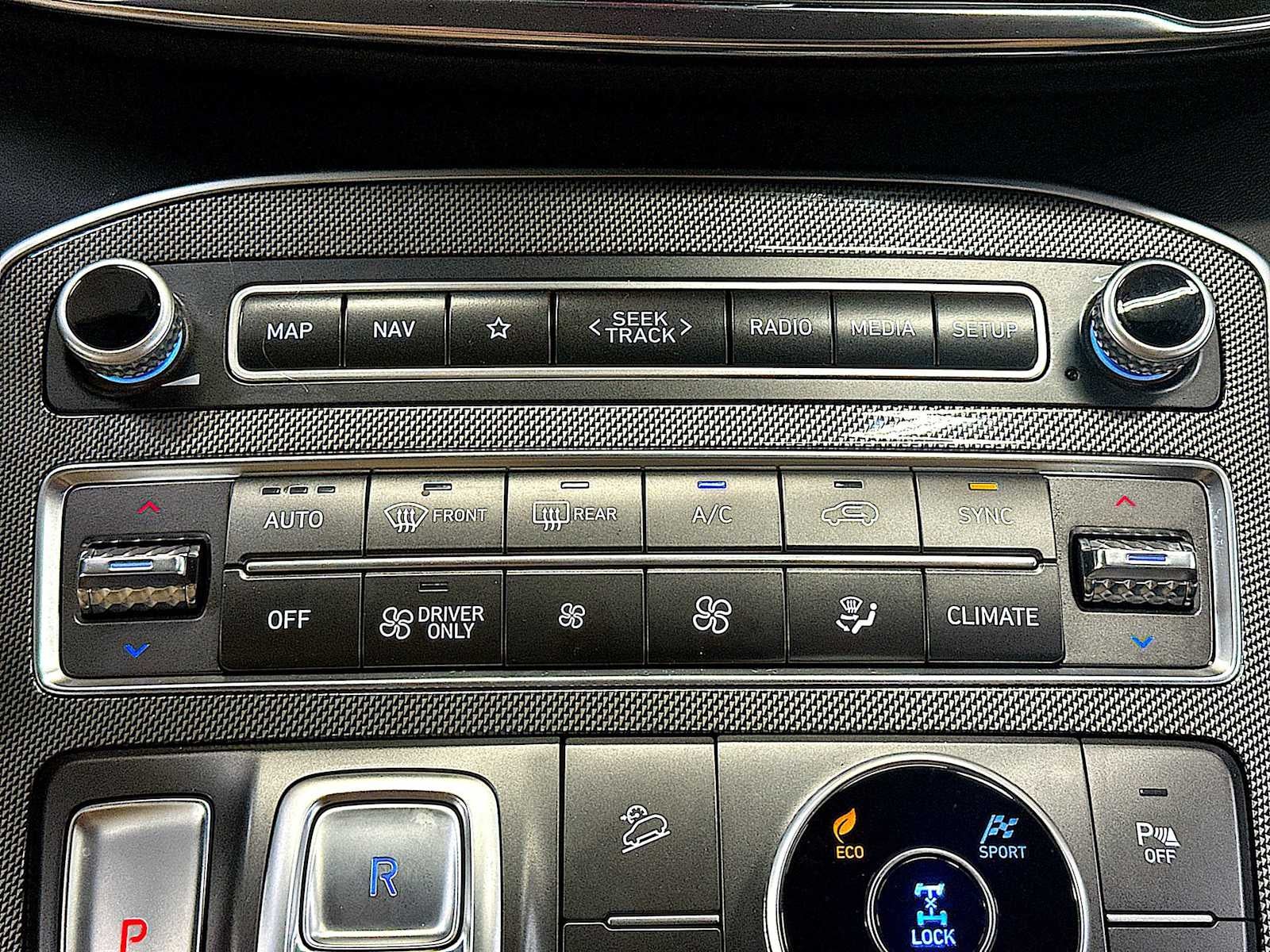 2023 Hyundai SANTA FE HYBRID SEL Premium