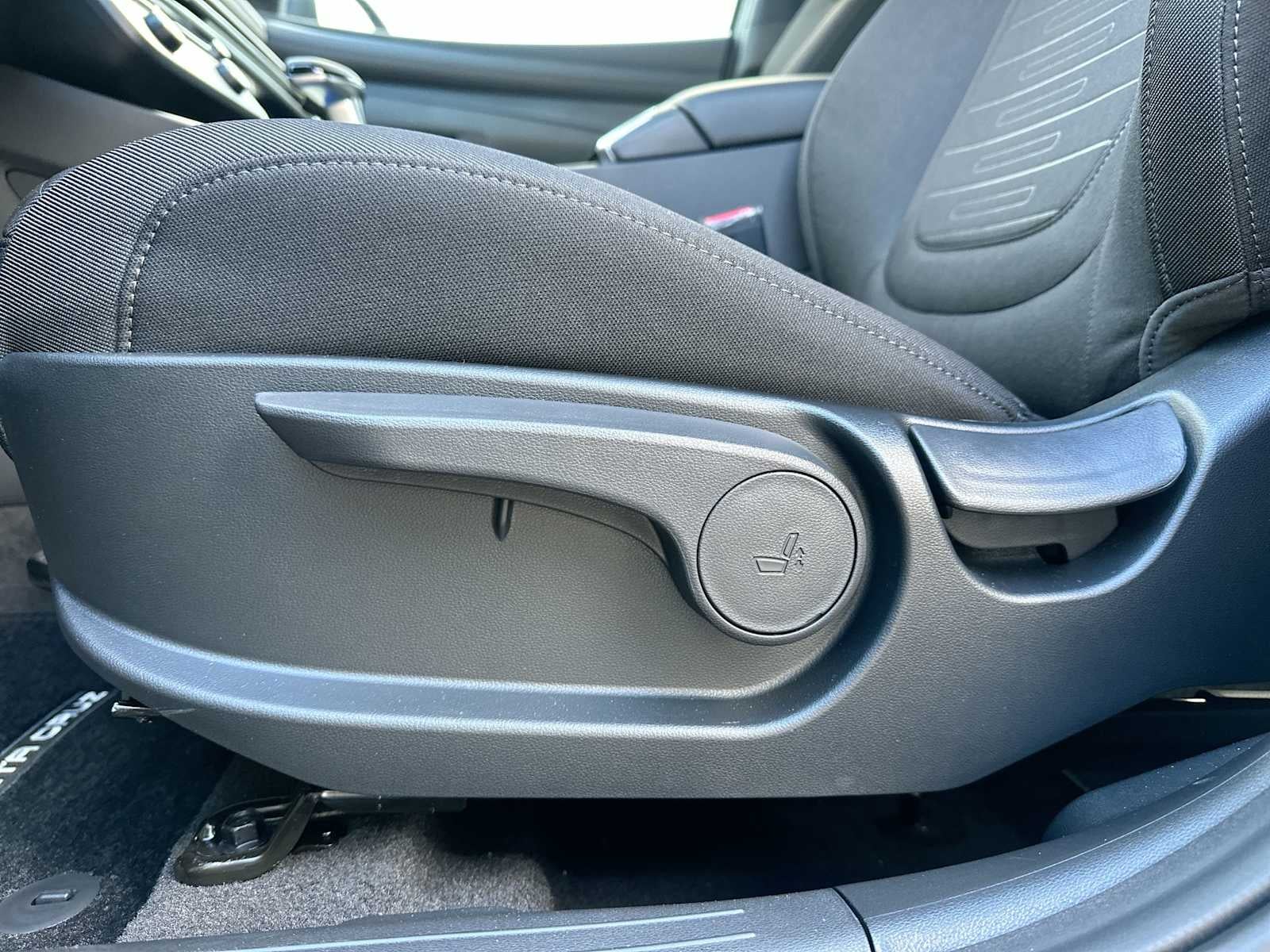 2026 Hyundai SANTA CRUZ SE FWD