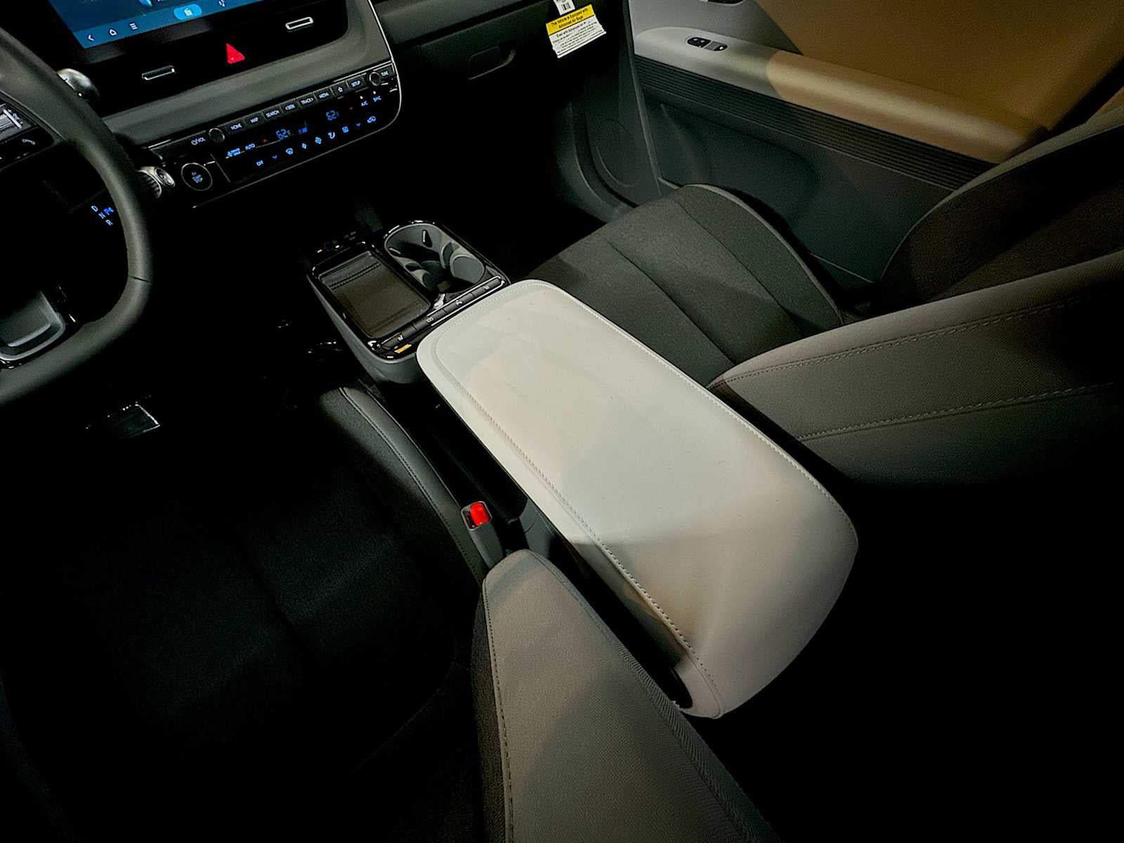 2026 Hyundai IONIQ 5 SE