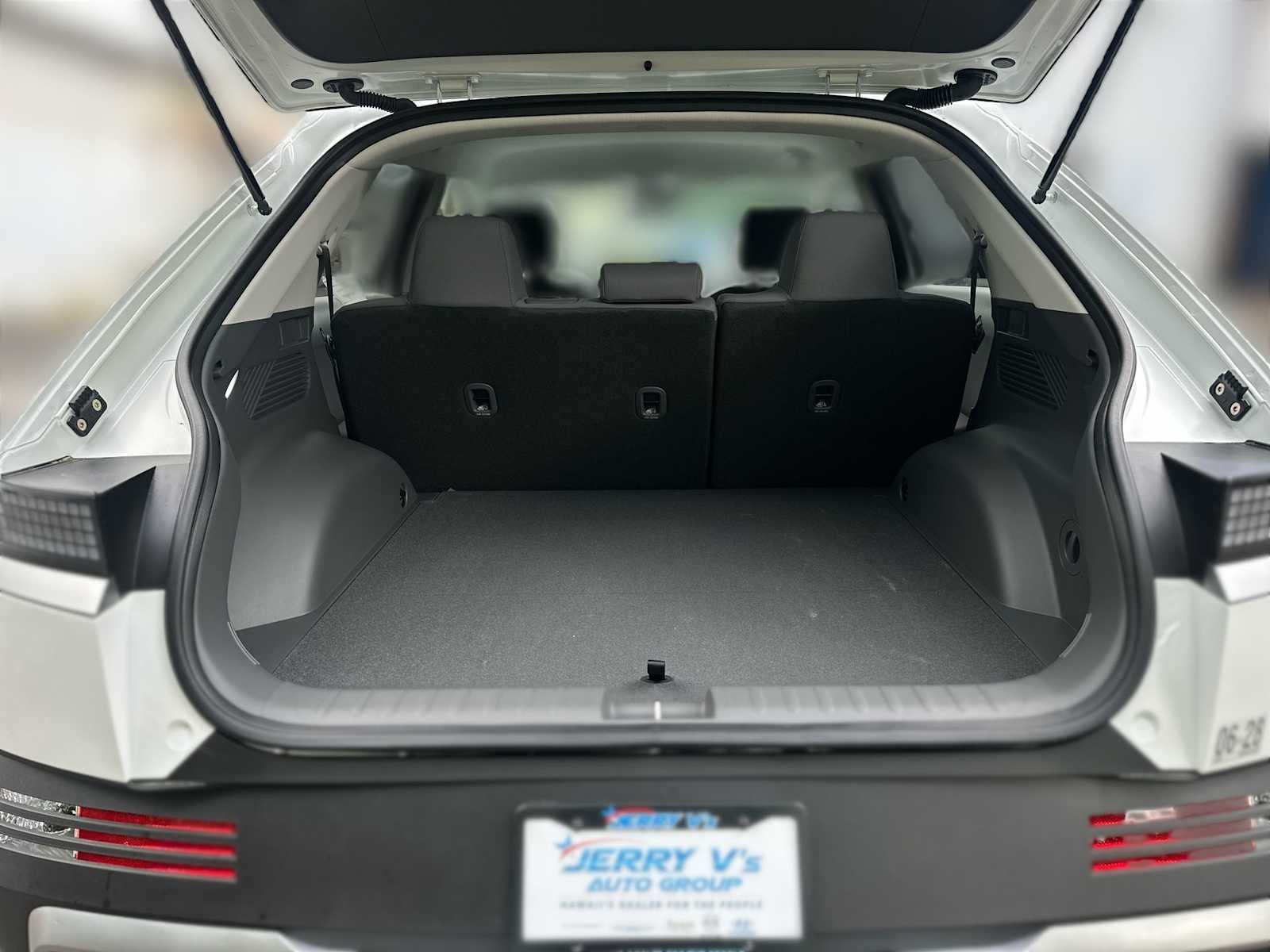 2026 Hyundai IONIQ 5 SE