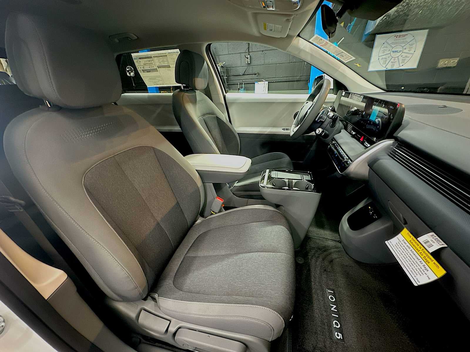 2026 Hyundai IONIQ 5 SE