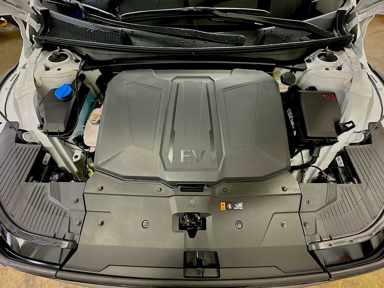 2026 Hyundai IONIQ 5 SE