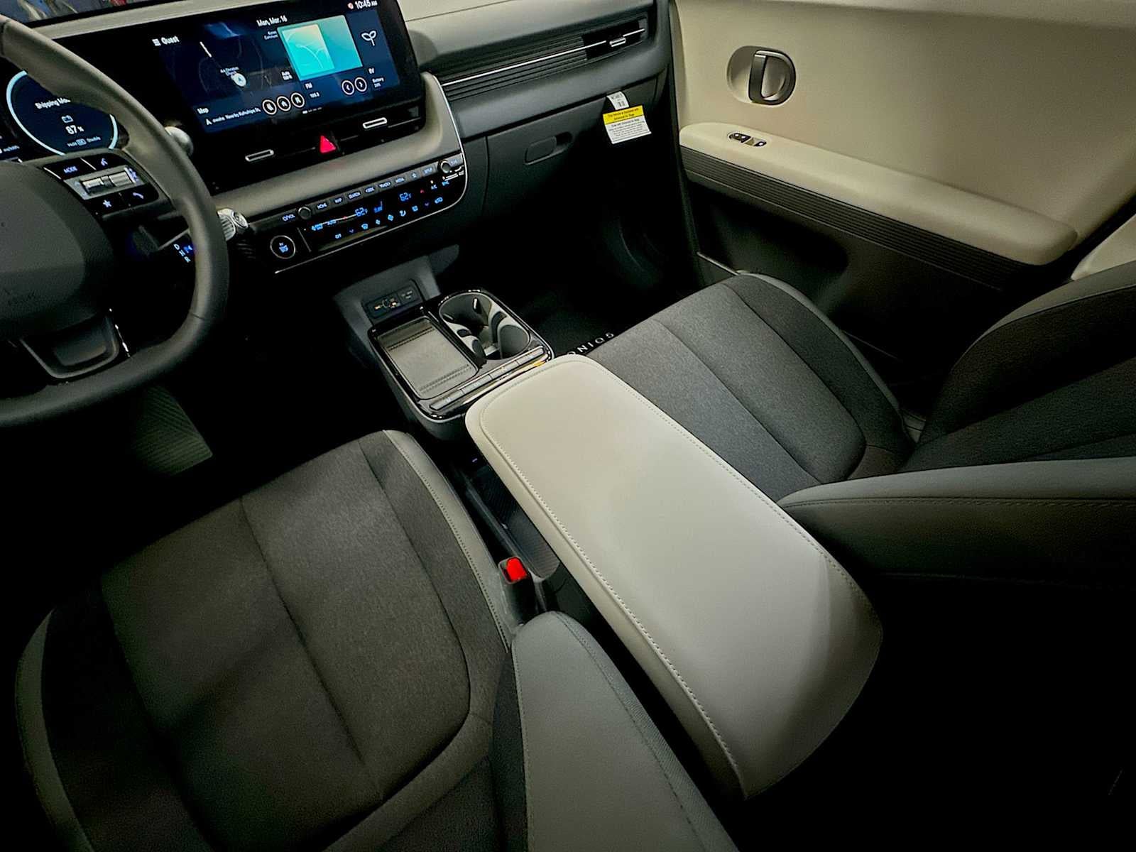 2026 Hyundai IONIQ 5 SE