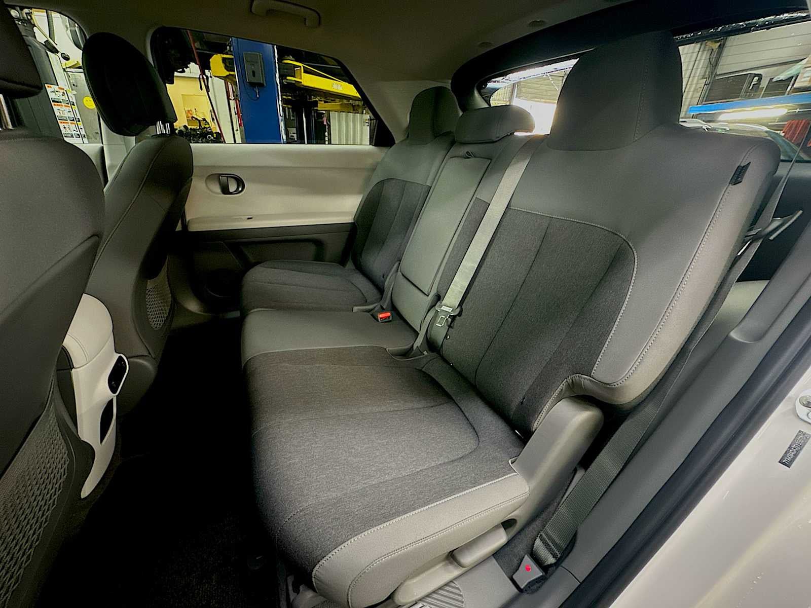 2026 Hyundai IONIQ 5 SE