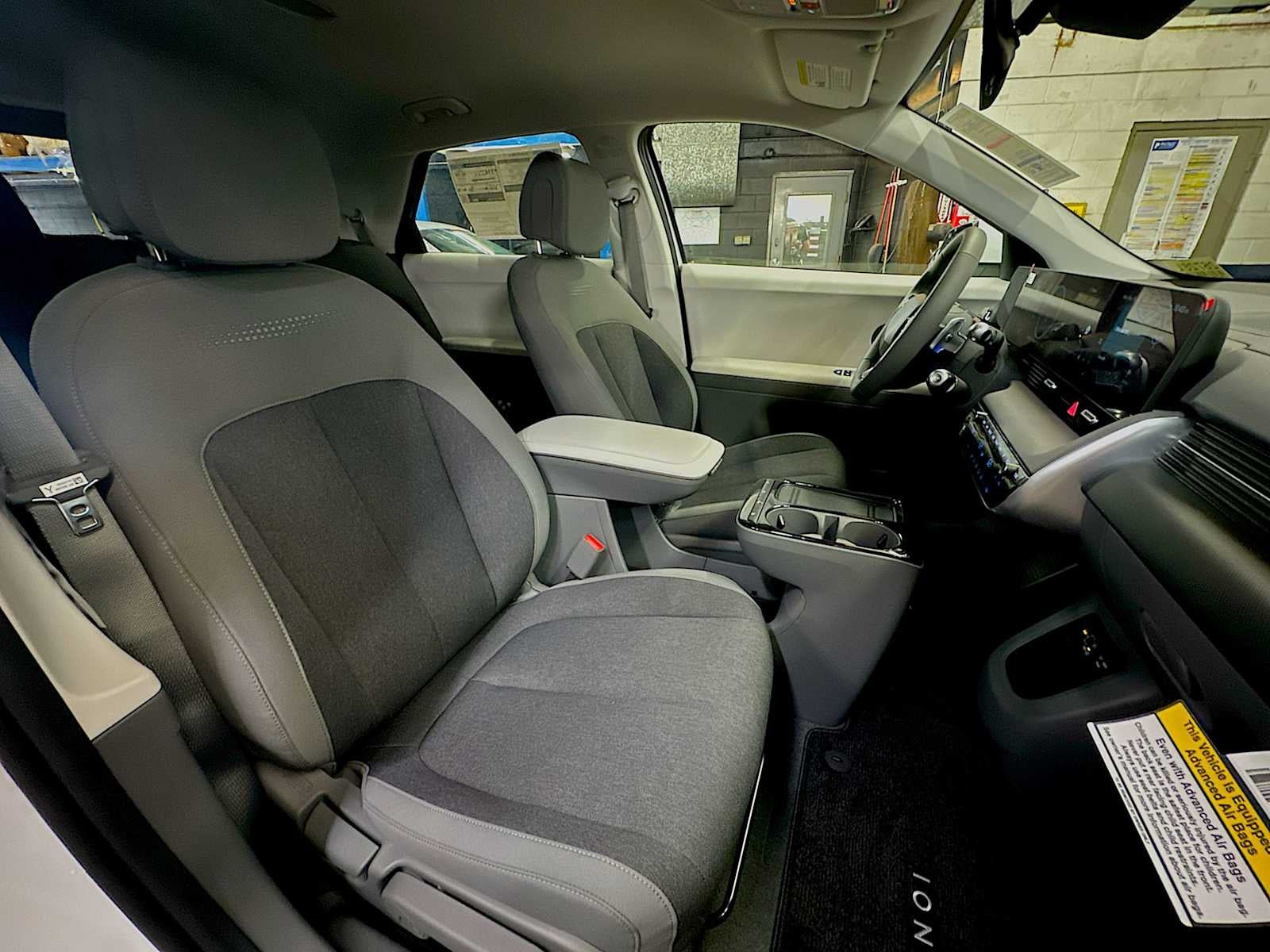 2026 Hyundai IONIQ 5 SE