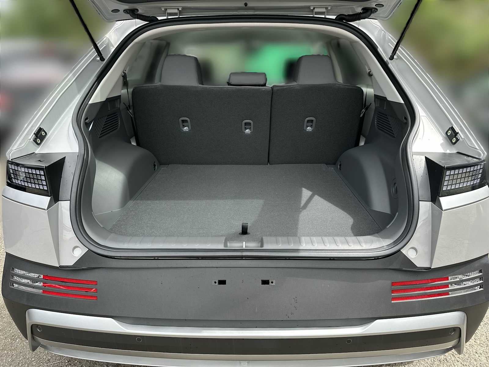 2026 Hyundai IONIQ 5 SE