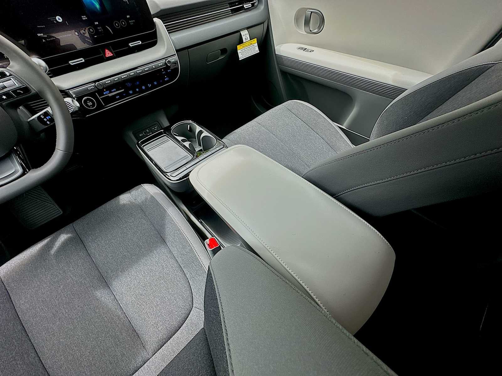 2026 Hyundai IONIQ 5 SE