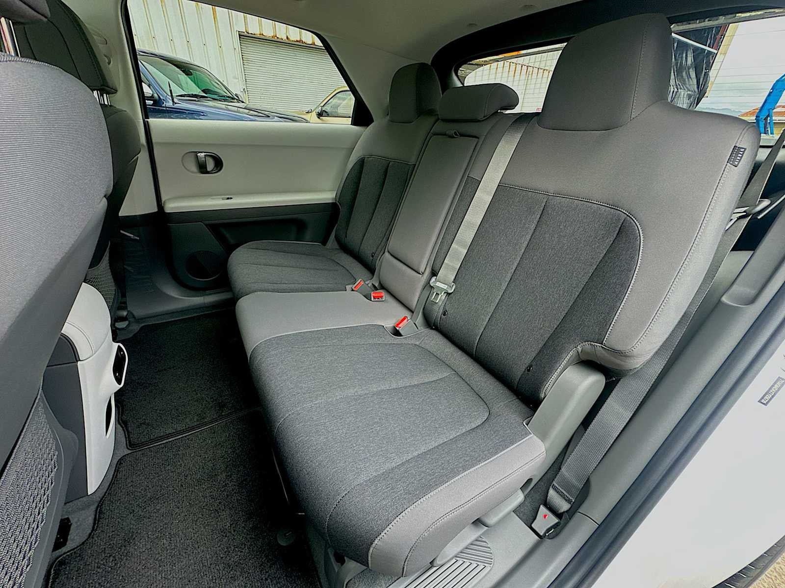 2026 Hyundai IONIQ 5 SE