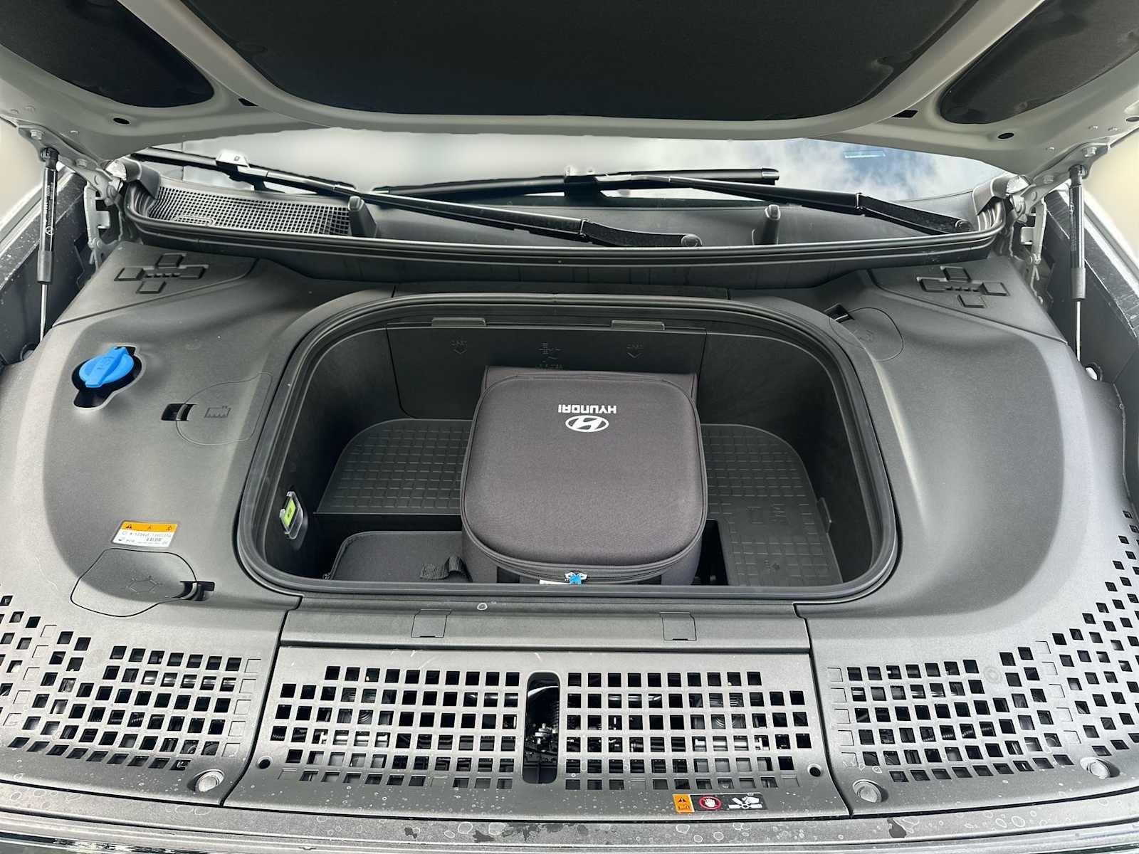 2026 Hyundai IONIQ 9 SE