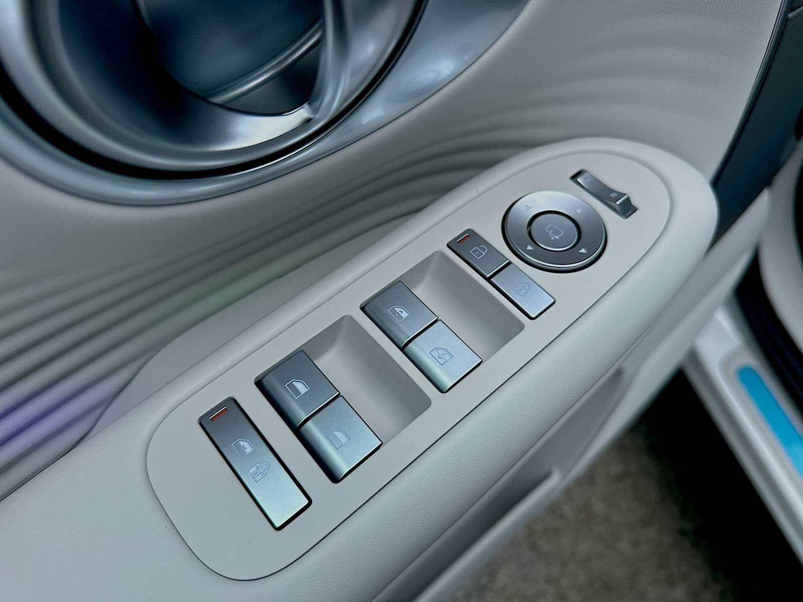 2026 Hyundai IONIQ 9 SEL