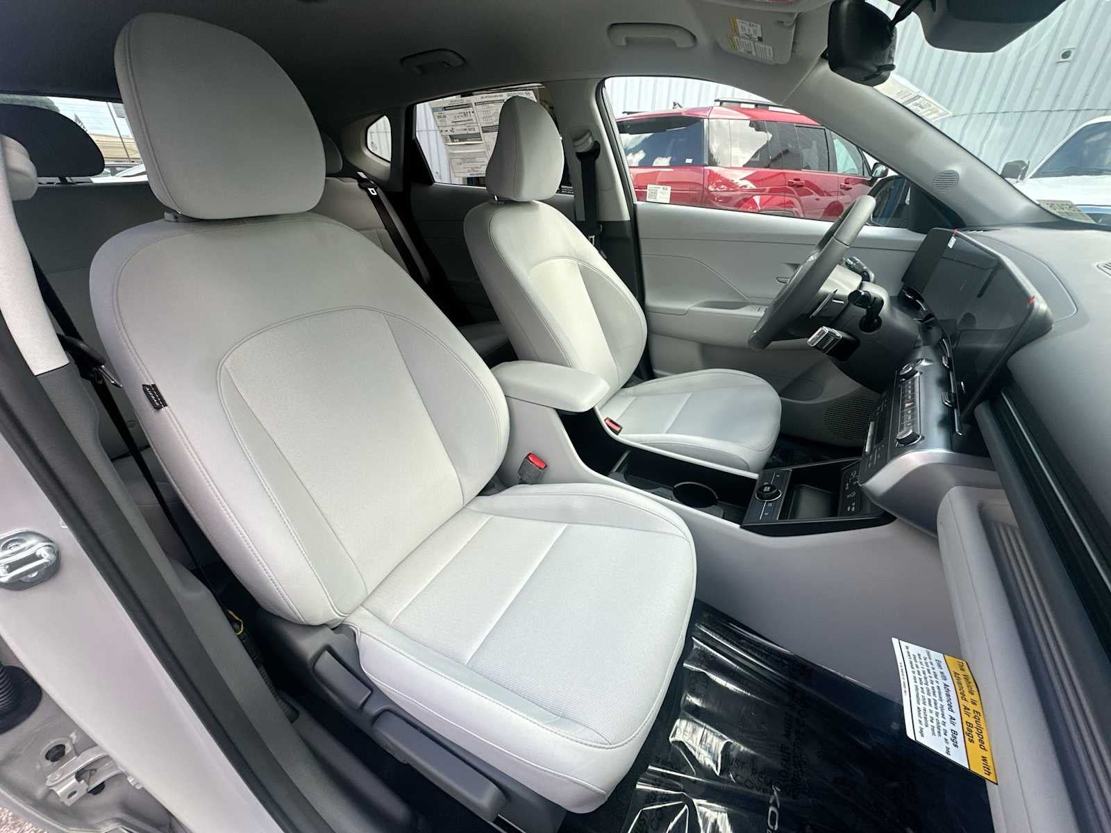 2025 Hyundai KONA ELECTRIC SEL