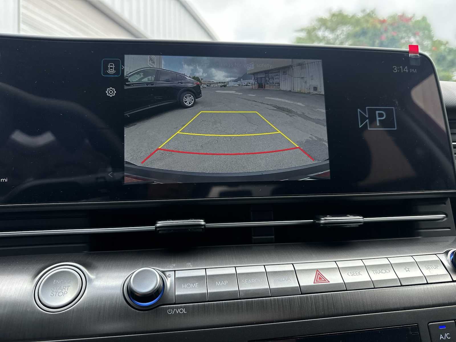 2025 Hyundai KONA SEL Convenience FWD