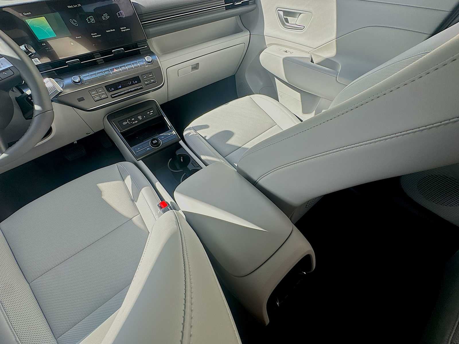 2026 Hyundai KONA SEL Premium FWD
