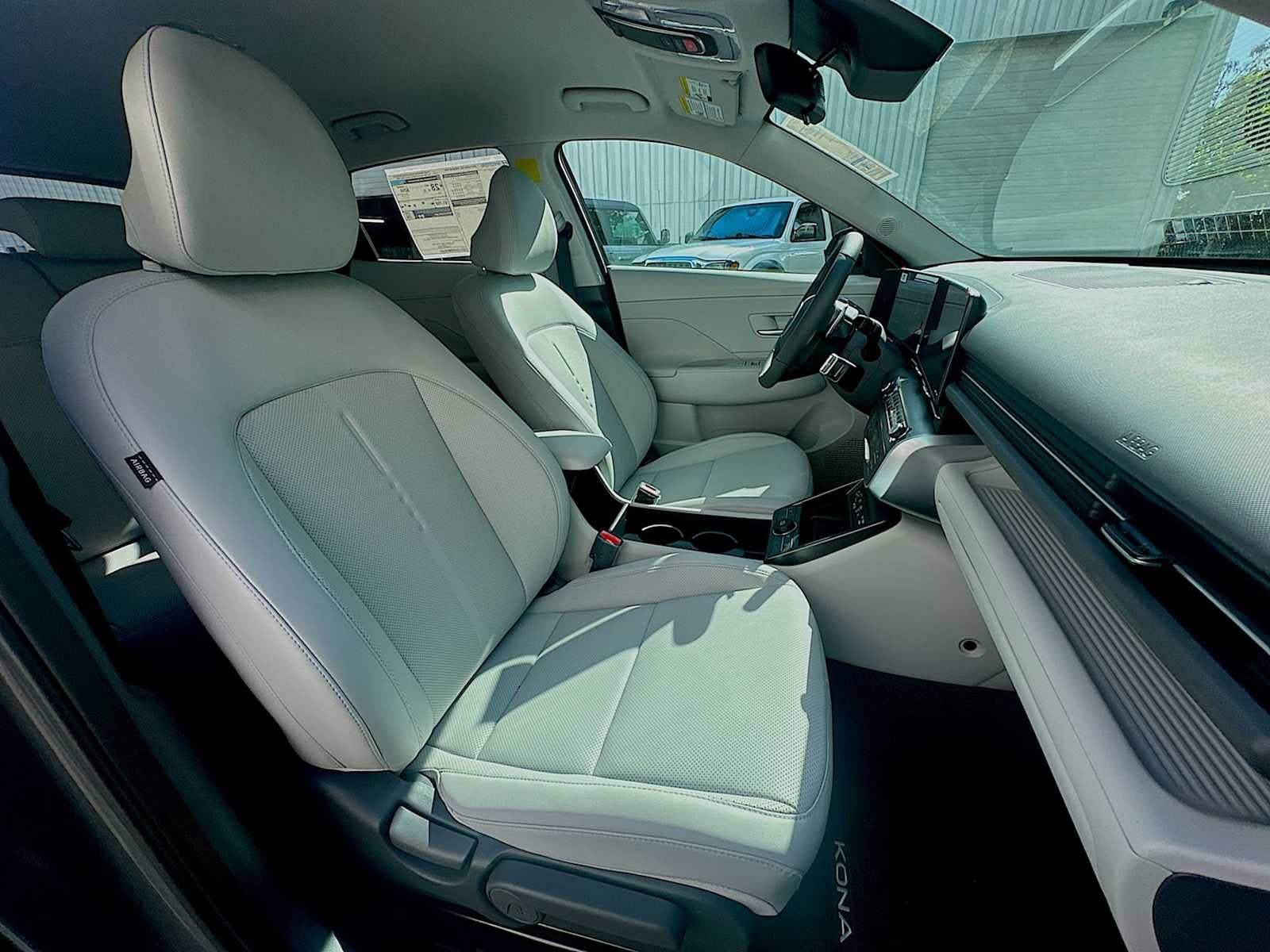 2026 Hyundai KONA SEL Premium FWD