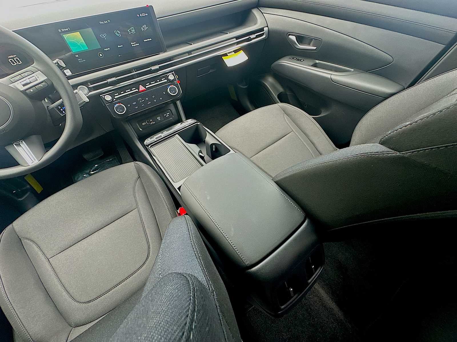 2026 Hyundai TUCSON HYBRID SEL AWD