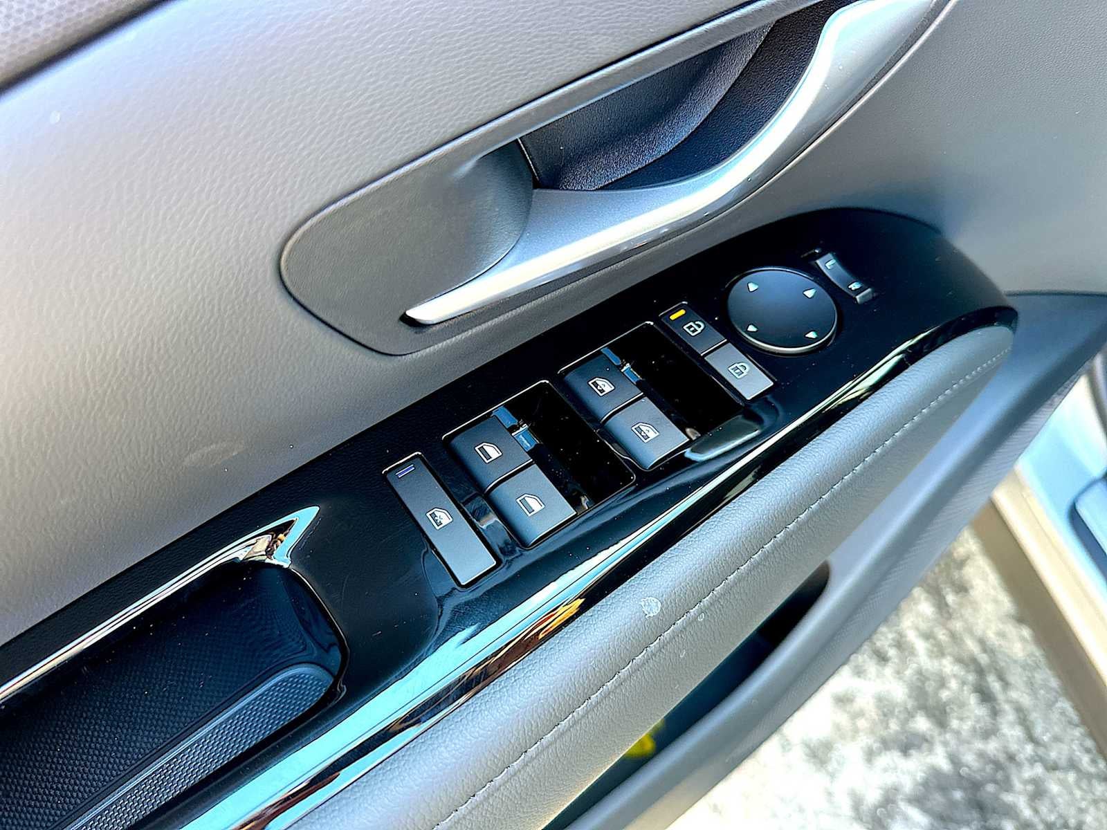 2026 Hyundai TUCSON PLUG-IN HYBRID Limited