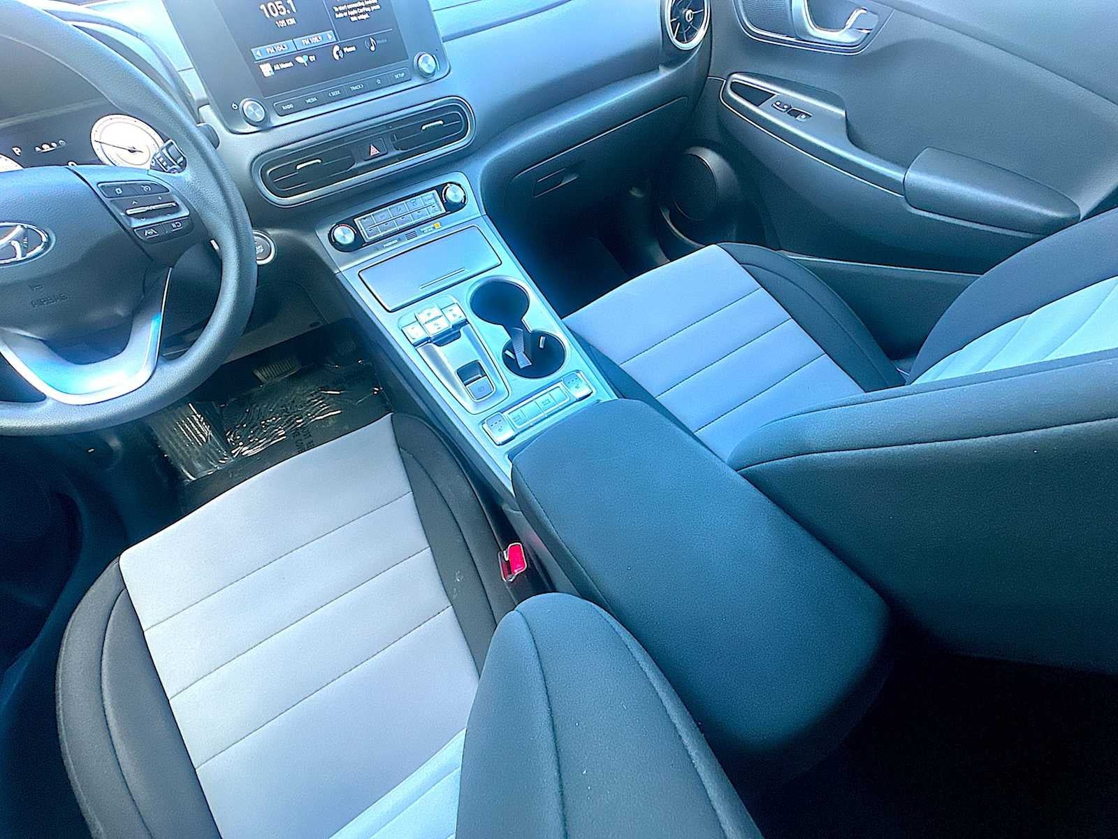 2023 Hyundai KONA ELECTRIC SE