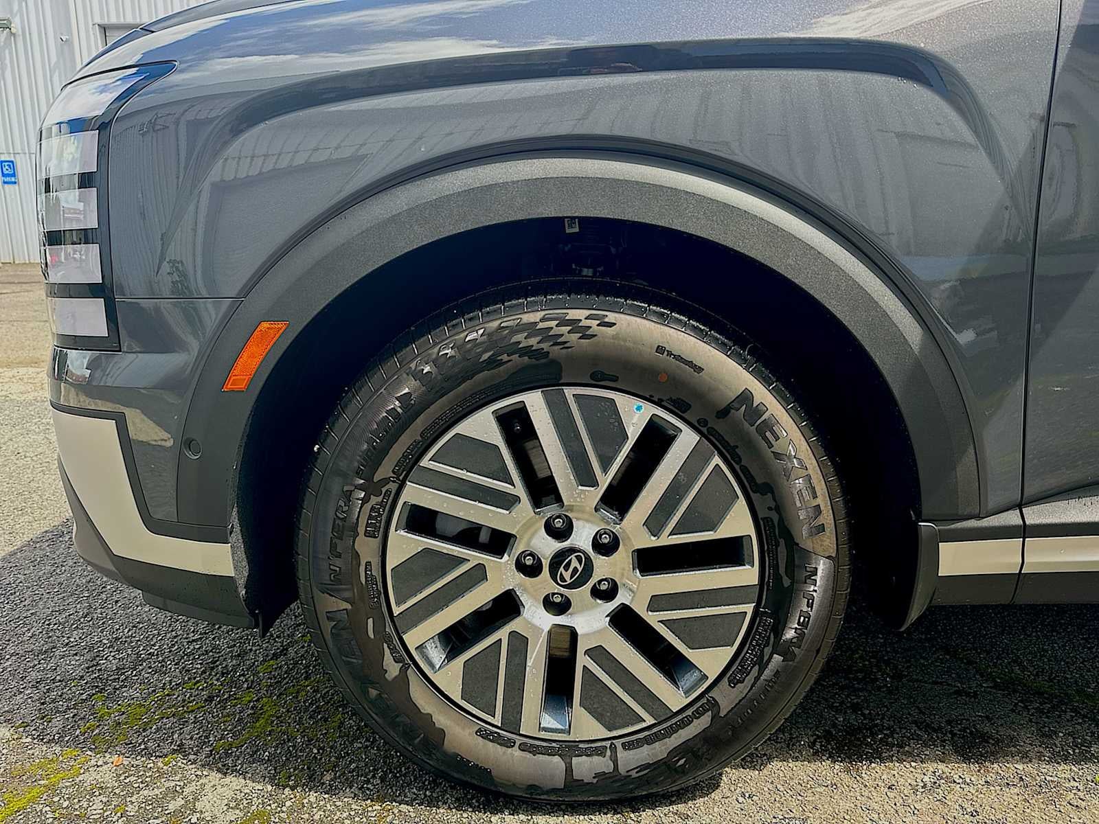 2027 Hyundai PALISADE HYBRID SEL Premium