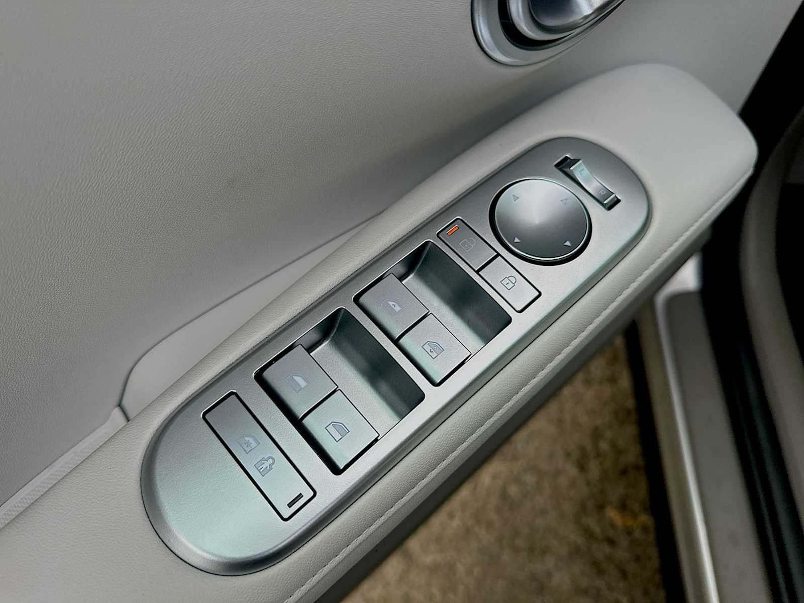 2026 Unknown Unknown SEL FWD