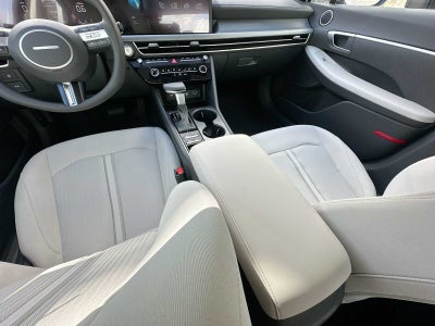 2026 Hyundai SONATA SE