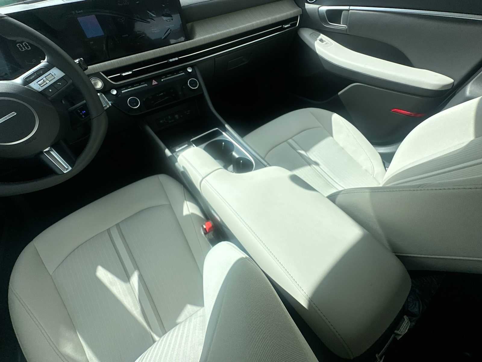 2025 Hyundai SONATA HYBRID SEL