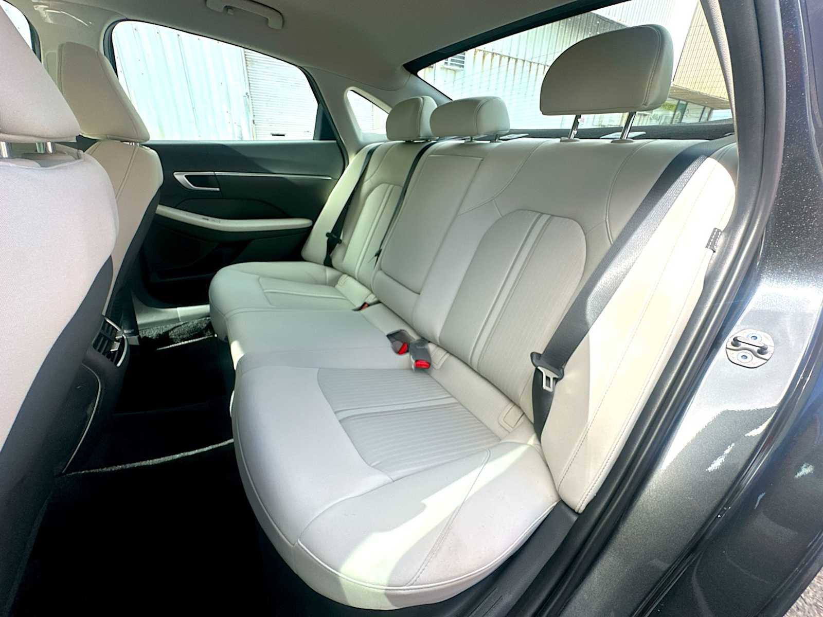 2025 Hyundai SONATA HYBRID SEL