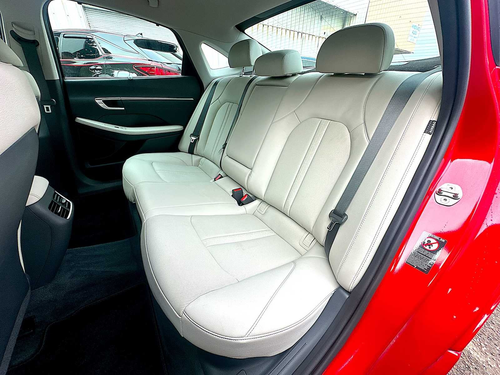 2022 Hyundai SONATA HYBRID Limited