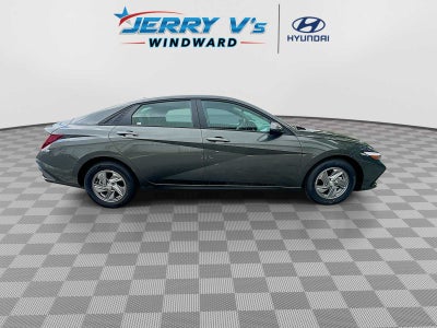 2026 Hyundai ELANTRA SE