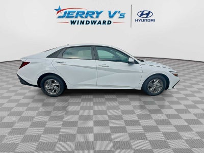 2026 Hyundai ELANTRA SE