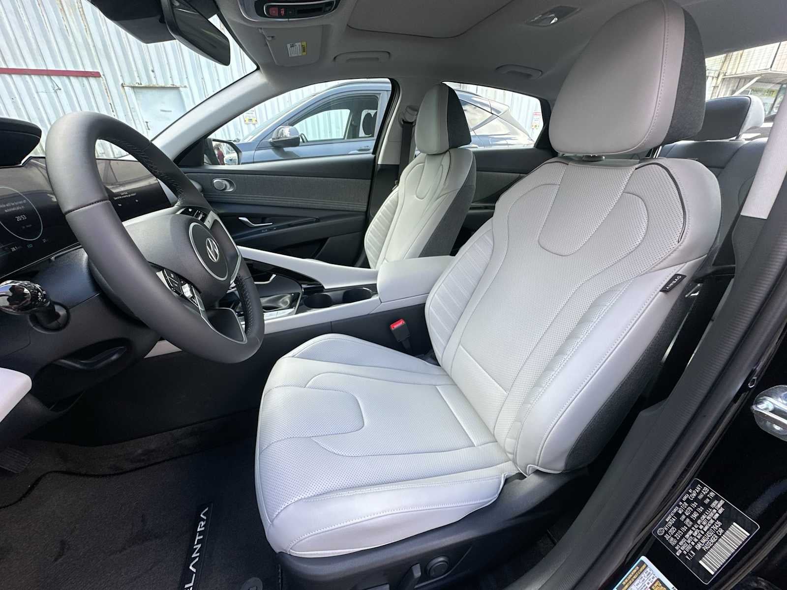 2025 Hyundai ELANTRA HYBRID Limited