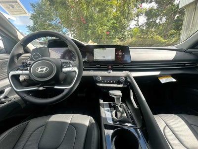 2025 Hyundai ELANTRA HYBRID Limited