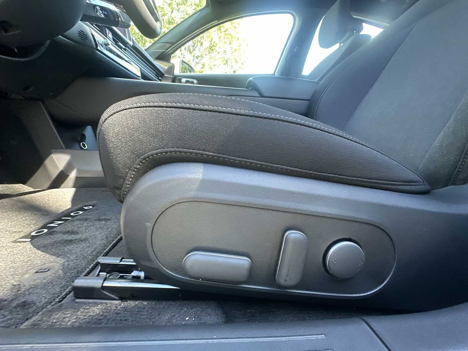 2025 Hyundai IONIQ 6 SE