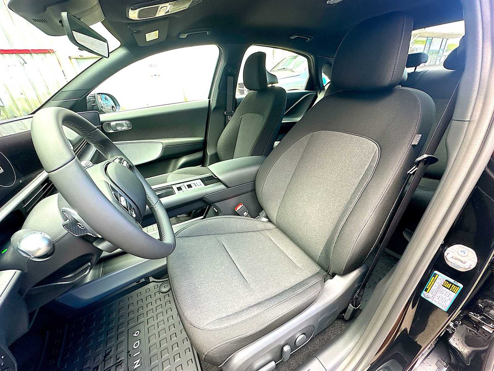 2025 Hyundai IONIQ 6 SE