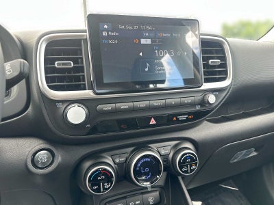 2025 Hyundai VENUE SEL