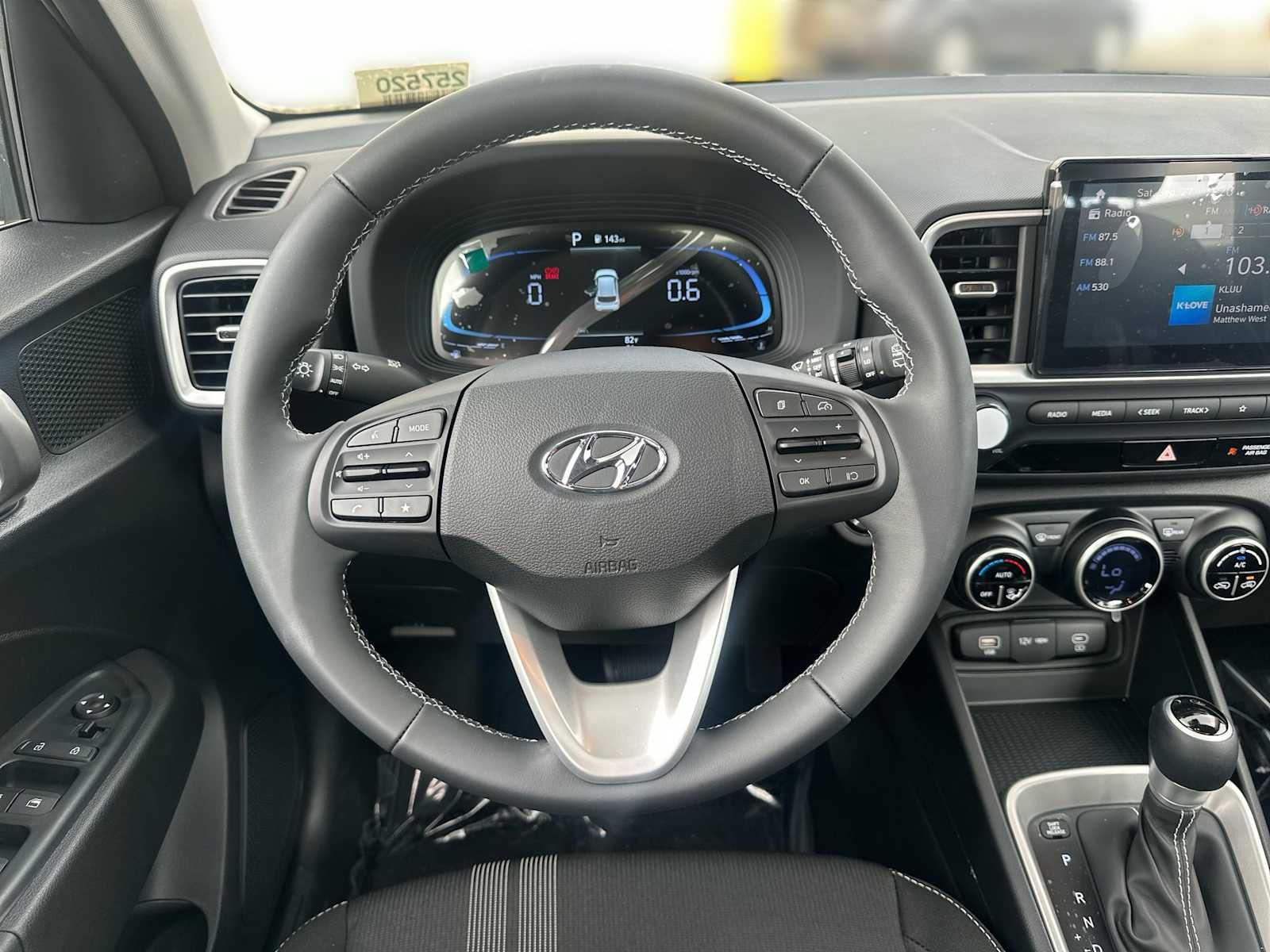 2025 Hyundai VENUE SEL