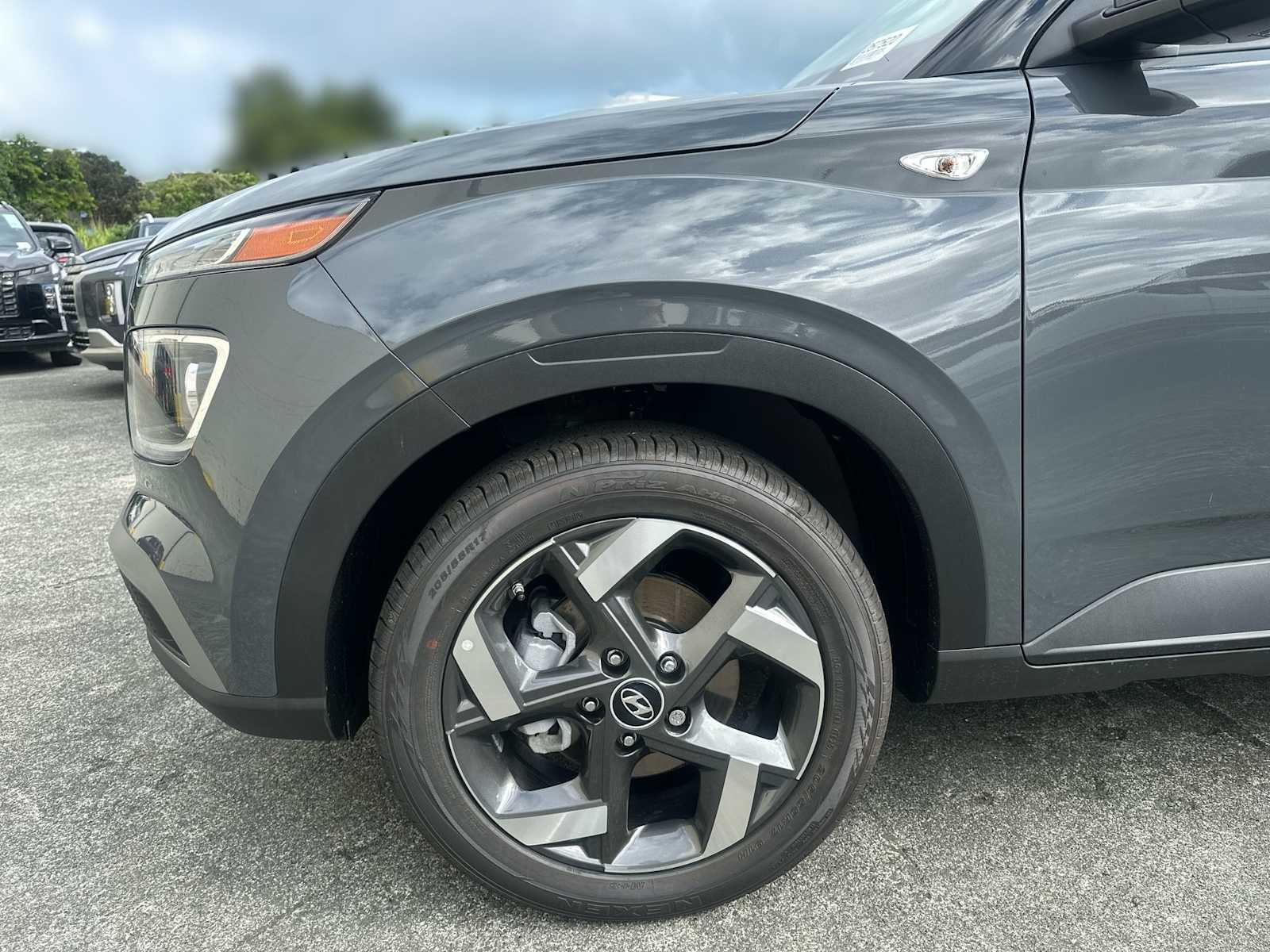 2025 Hyundai VENUE SEL