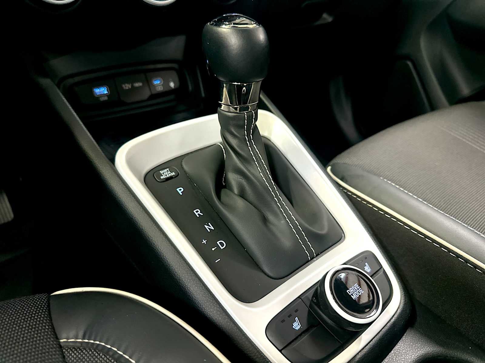 2024 Hyundai VENUE Limited