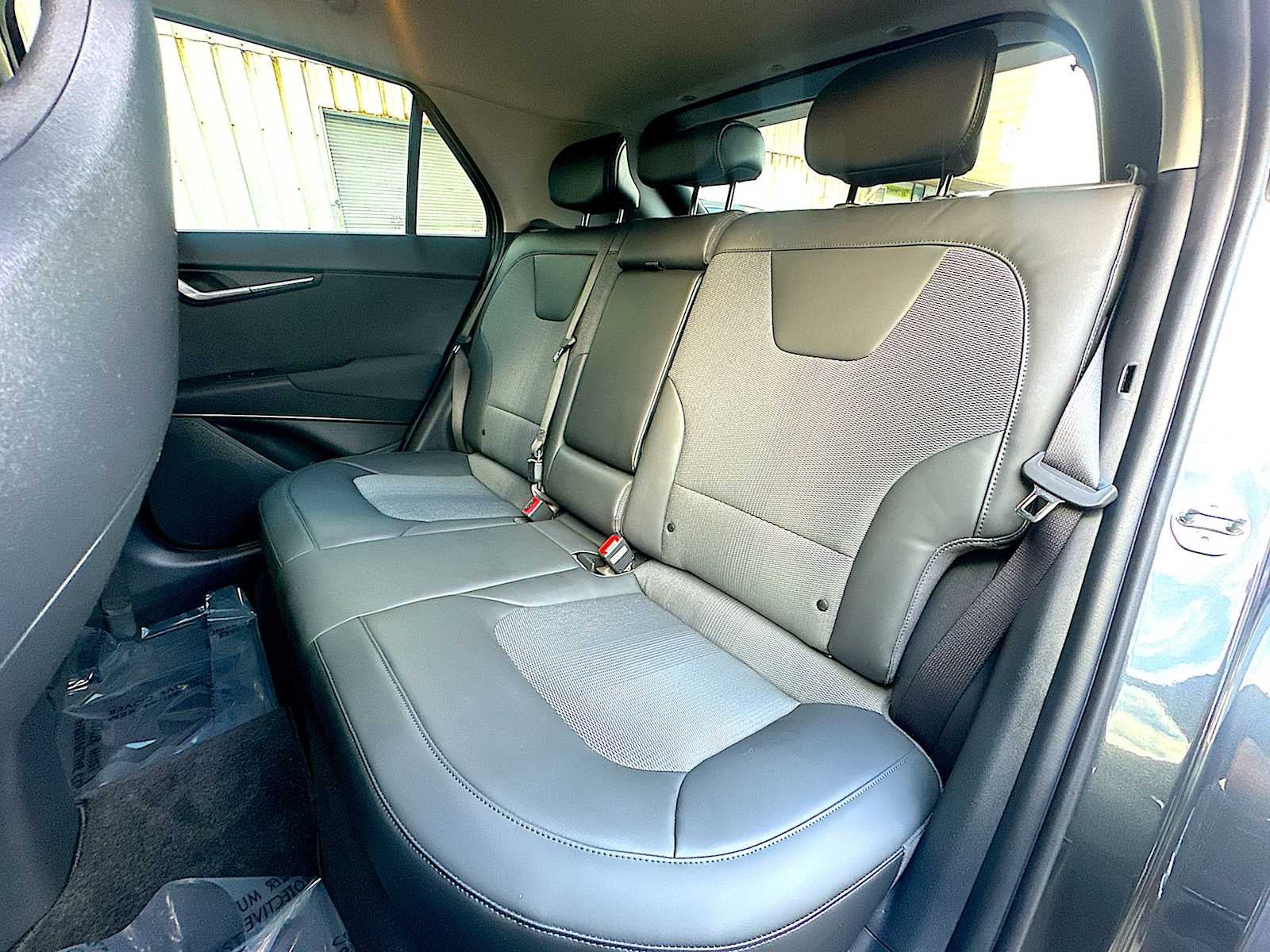 2023 Kia Niro Plug-In Hybrid EX