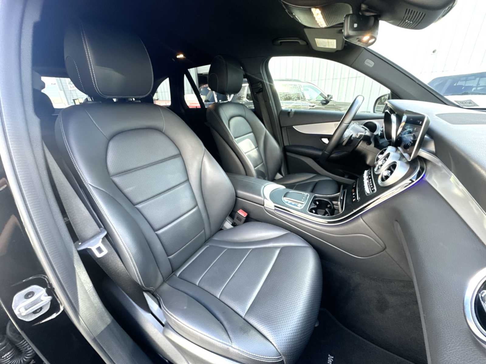 2022 Mercedes-Benz GLC GLC 300