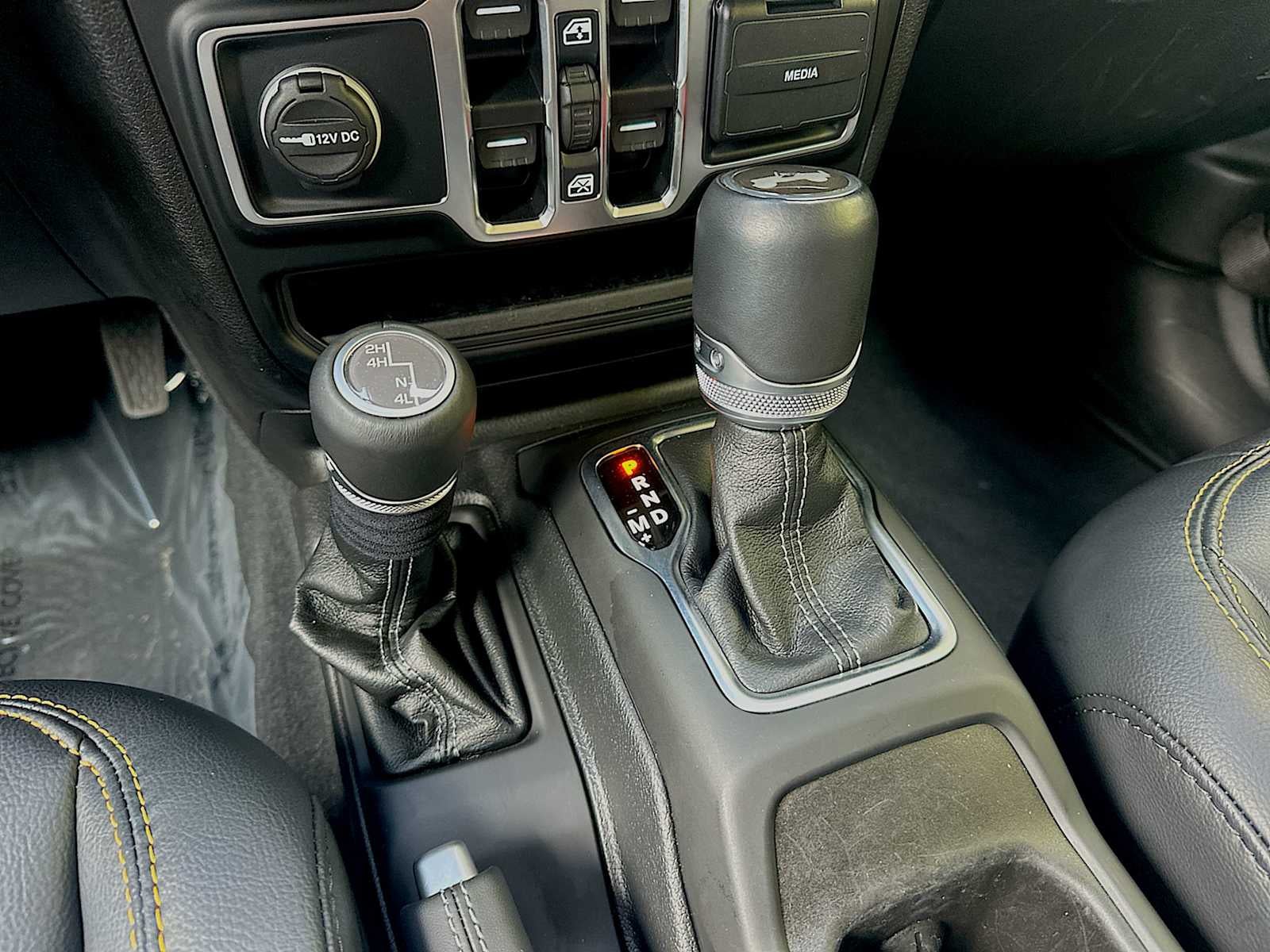 2024 Jeep Wrangler 4-Door Sahara 4x4