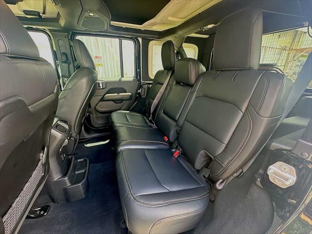 2024 Jeep Wrangler 4-Door Sahara 4x4