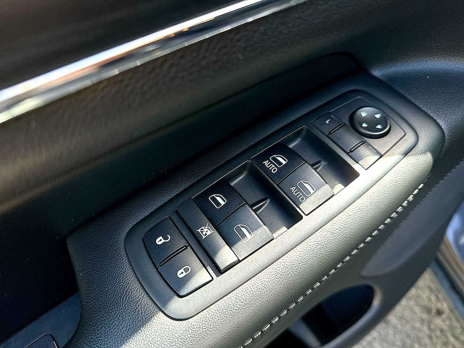 2019 Jeep Grand Cherokee Limited 4x2