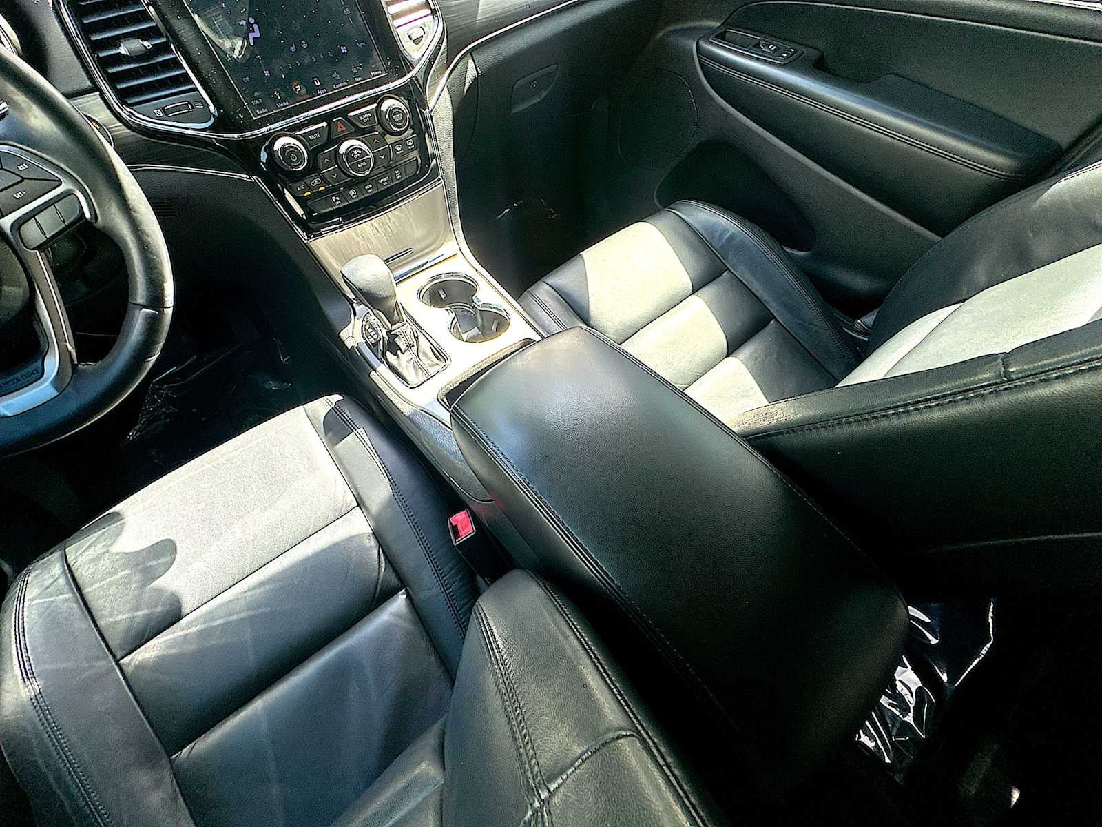 2019 Jeep Grand Cherokee Limited 4x2